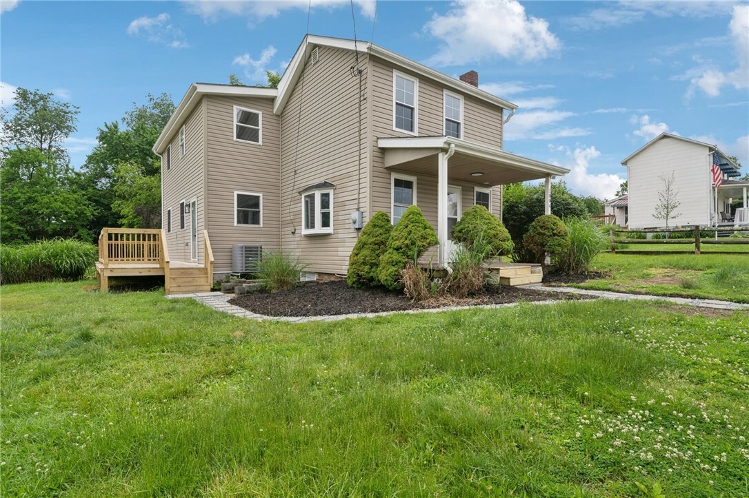 Property Photo: 1004 Government Road PA 15642