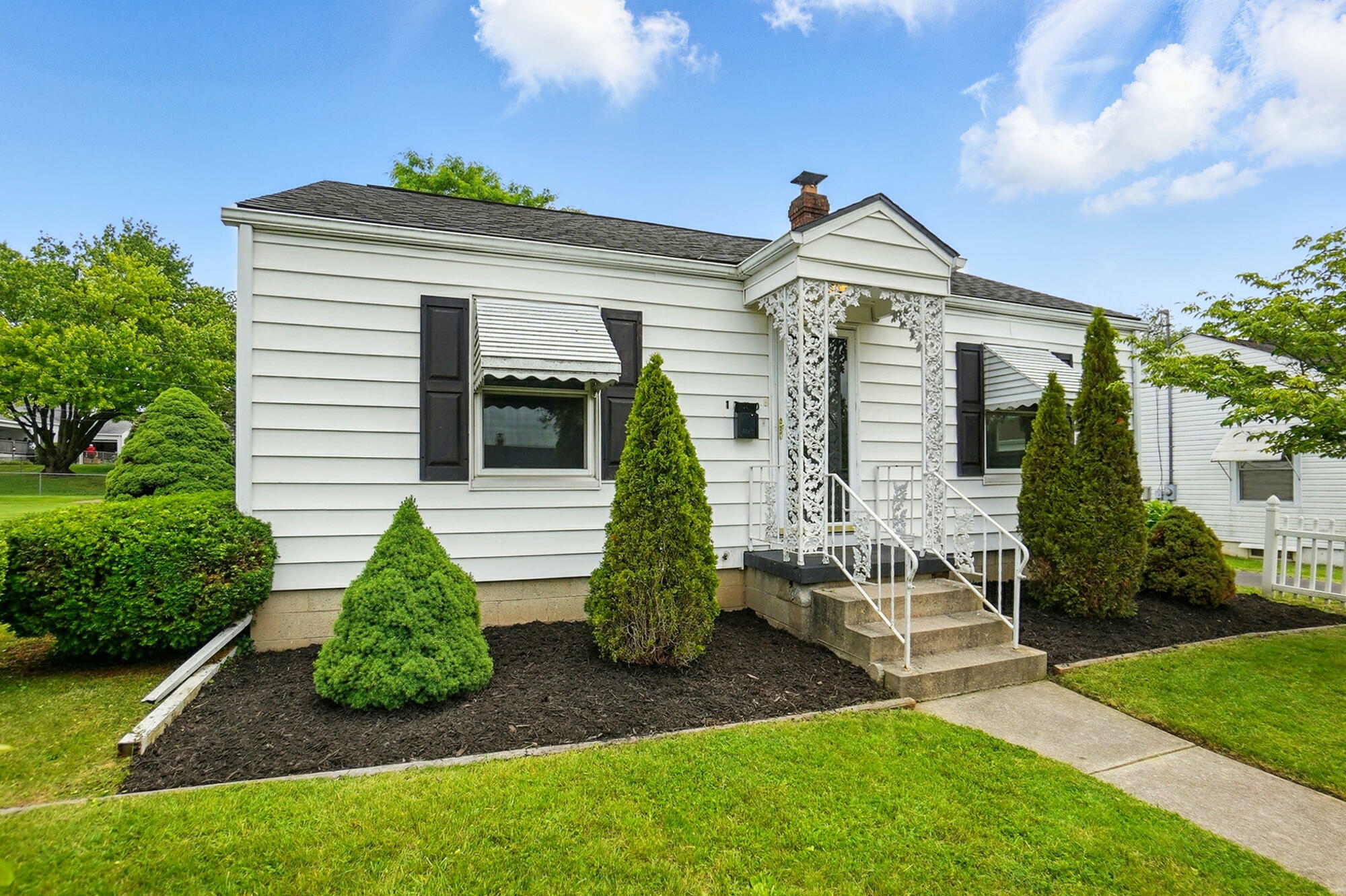Property Photo: 1330 Amherst Road OH 45504