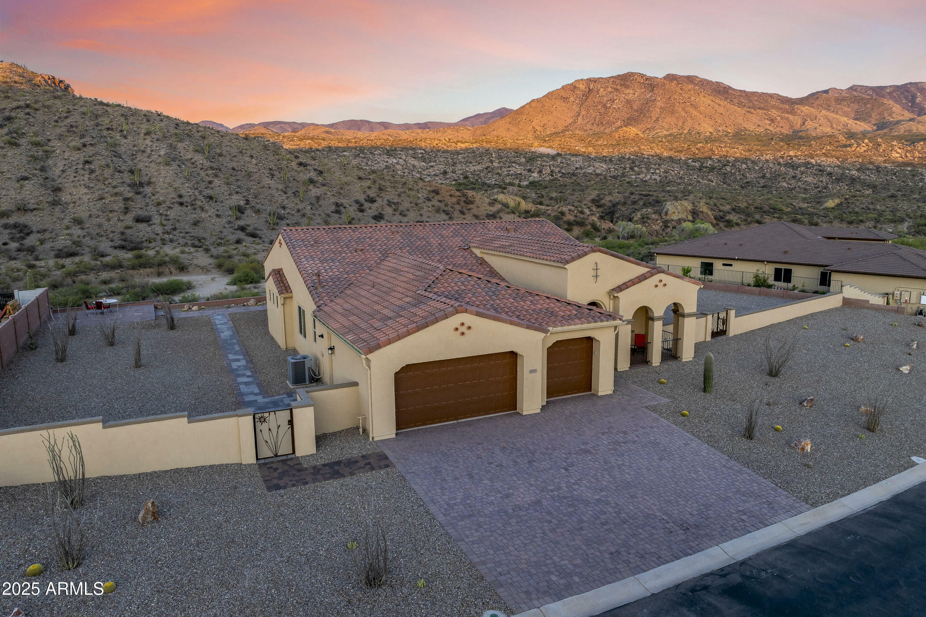 35185 S Palisade Place  Tucson AZ 85739 photo