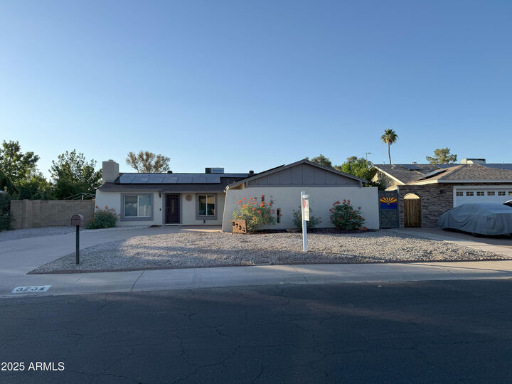 3734 W Dailey Street  Phoenix AZ 85053 photo