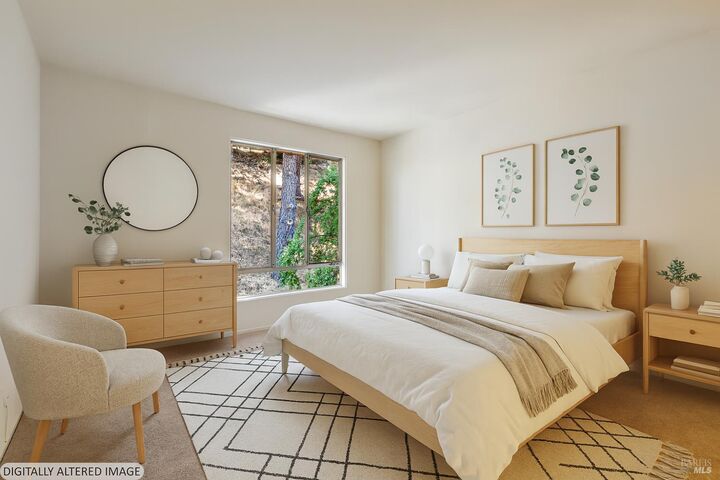 Property Photo:  94 Forest Lane  CA 94903 