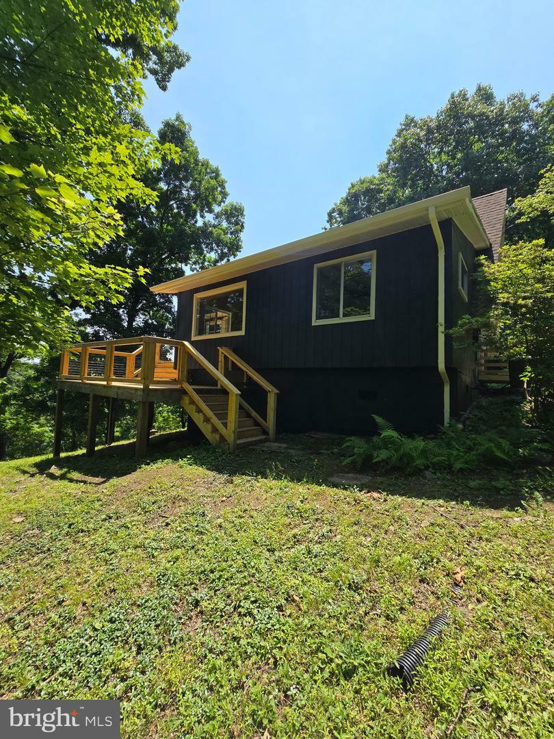 Property Photo: 556 Trapper Ridge Lane WV 25427