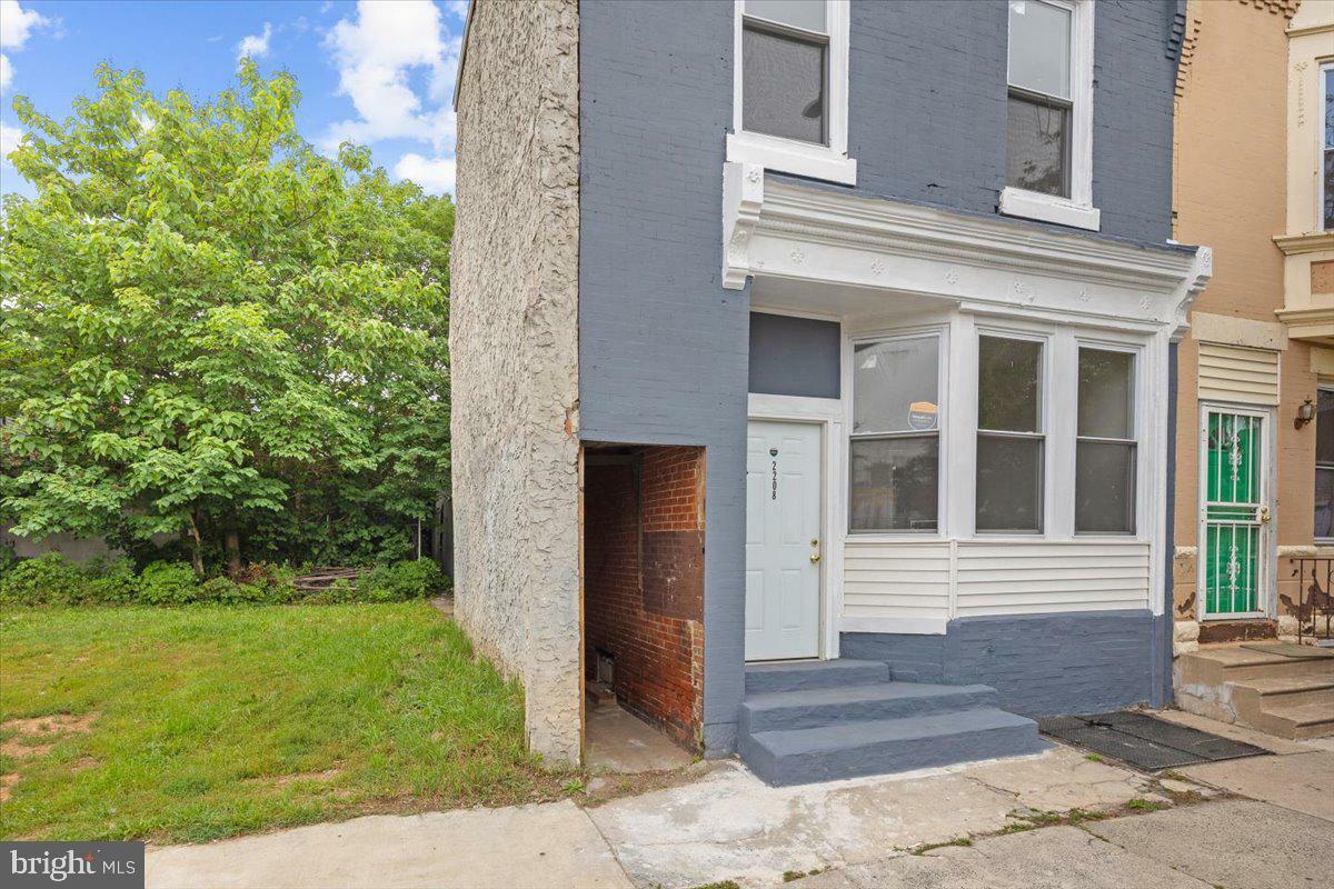Property Photo: 2208 N 29th Street PA 19132