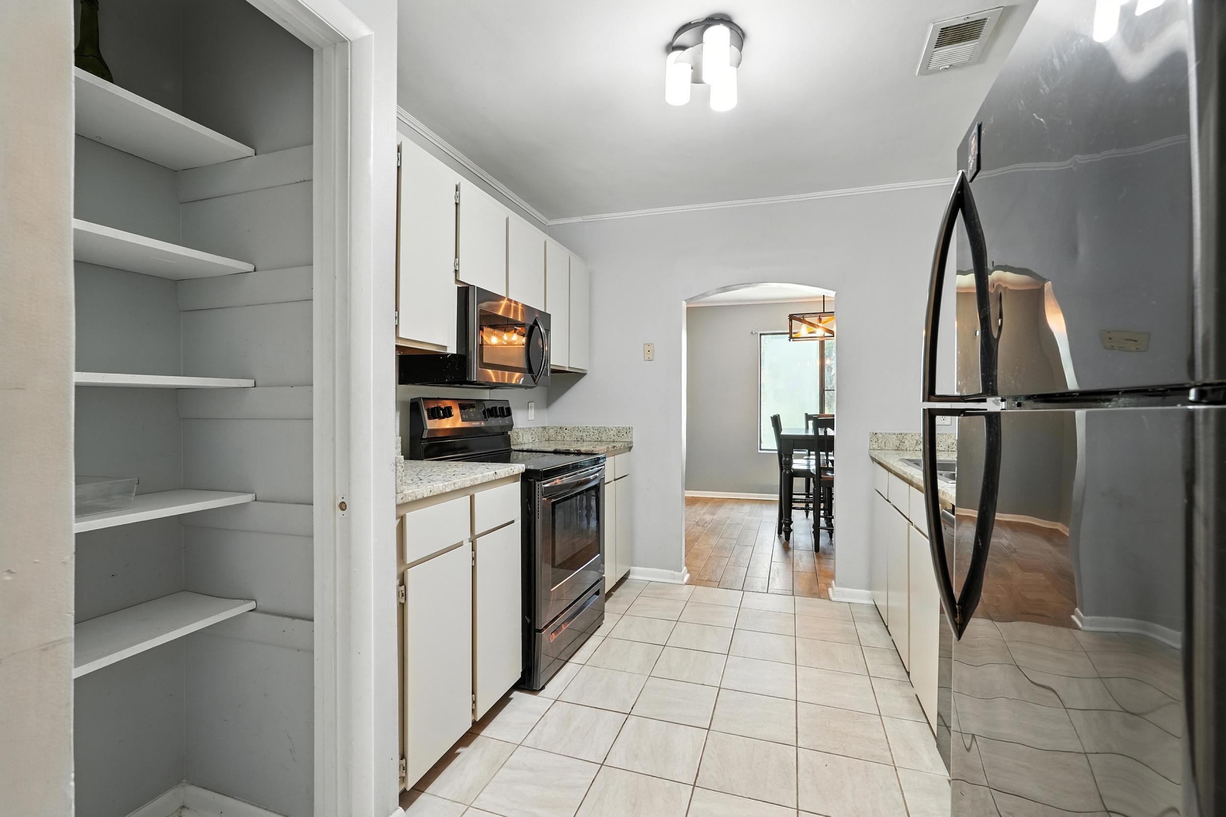 Property Photo:  607 Greencastle Drive  SC 29445 