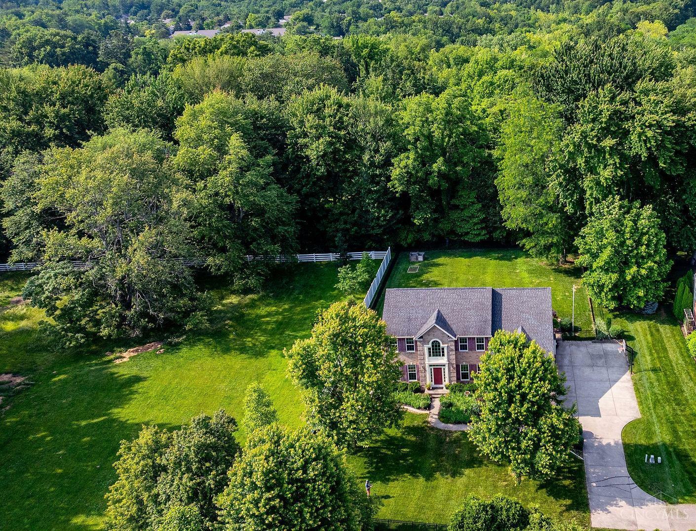 Property Photo: 11187 Loveland Trace Court OH 45140