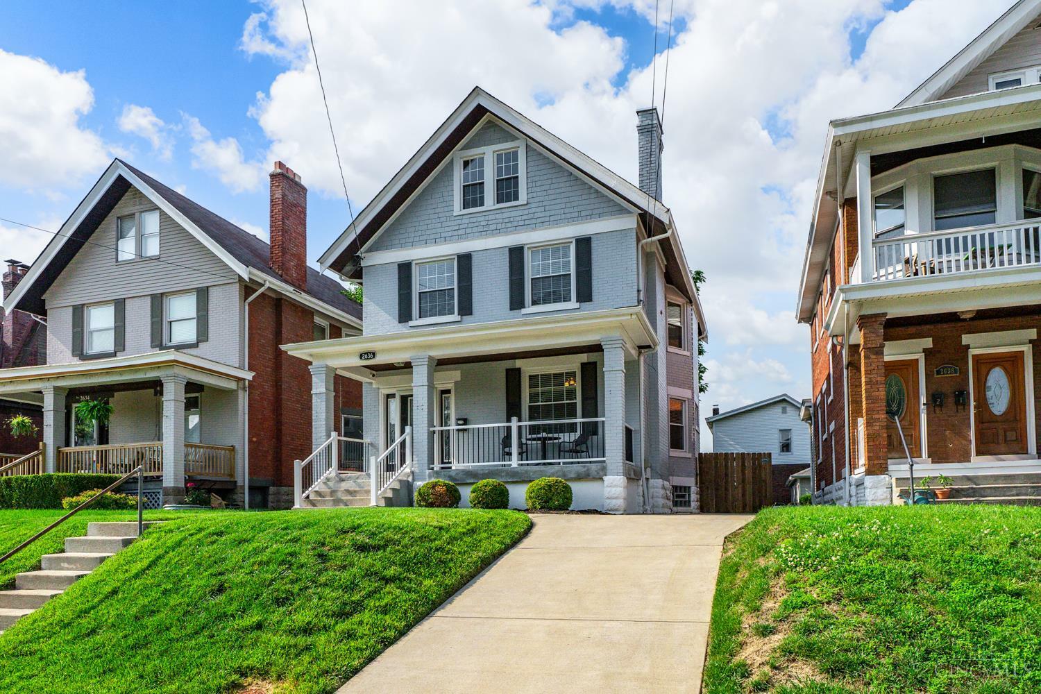 Property Photo: 2636 Ida Avenue OH 45212