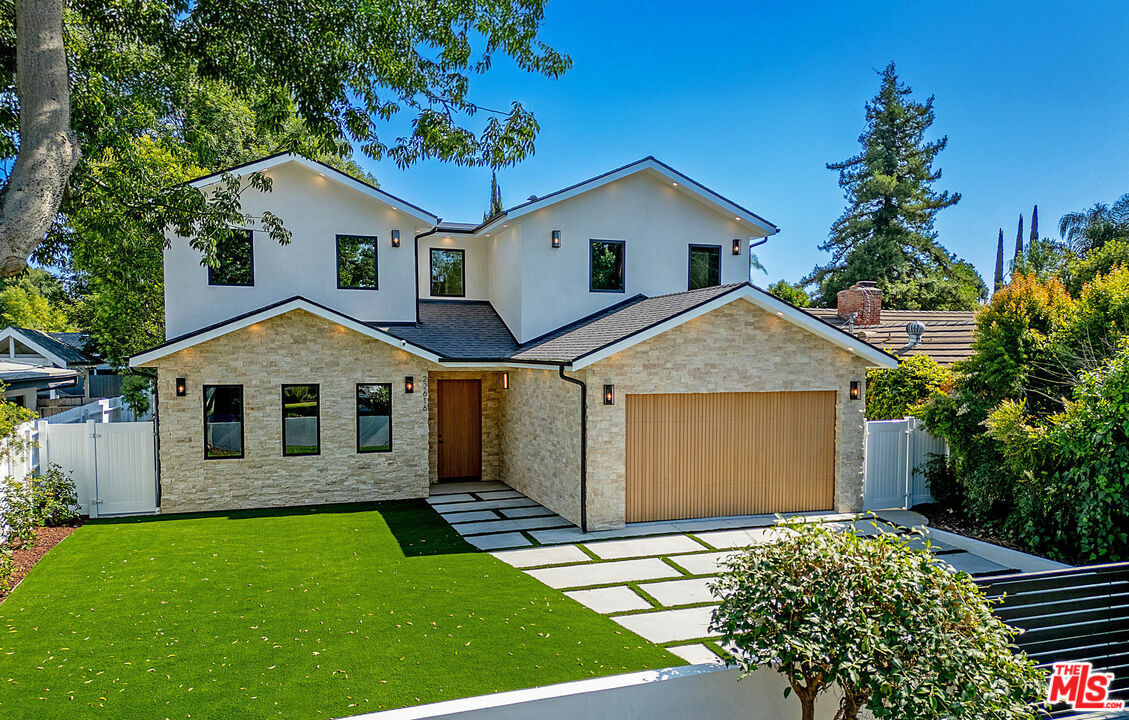 22616 Hatteras St  Woodland Hills CA 91367 photo
