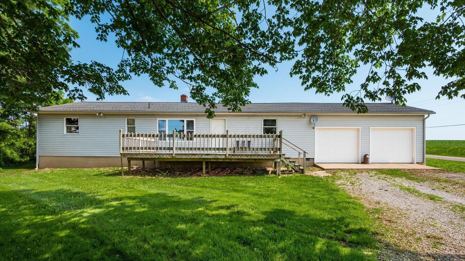 Property Photo: 10625 Ridenour NW Road OH 43076