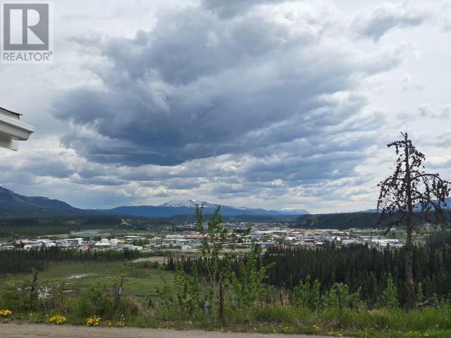 Property Photo: 56-833 Range Road YT Y1A 3A7