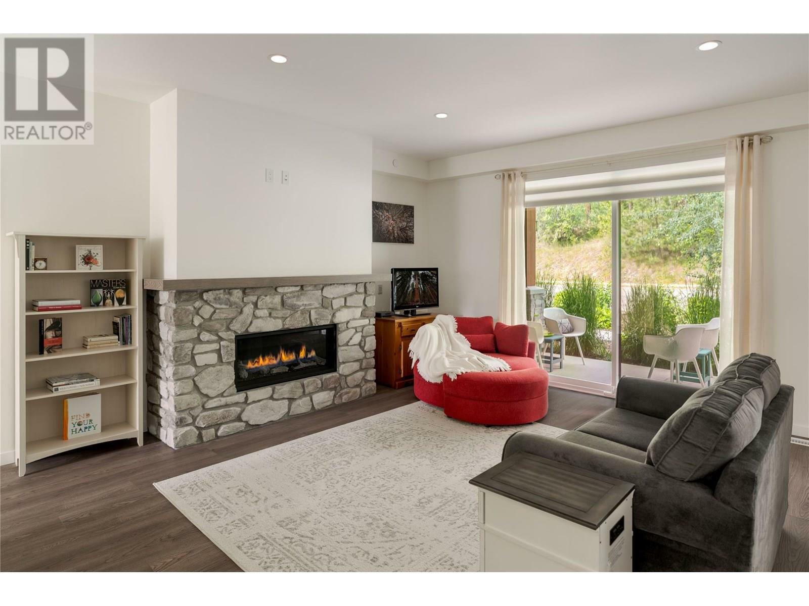 Property Photo: 1979 Country Club Drive 23 BC V1V 2M6