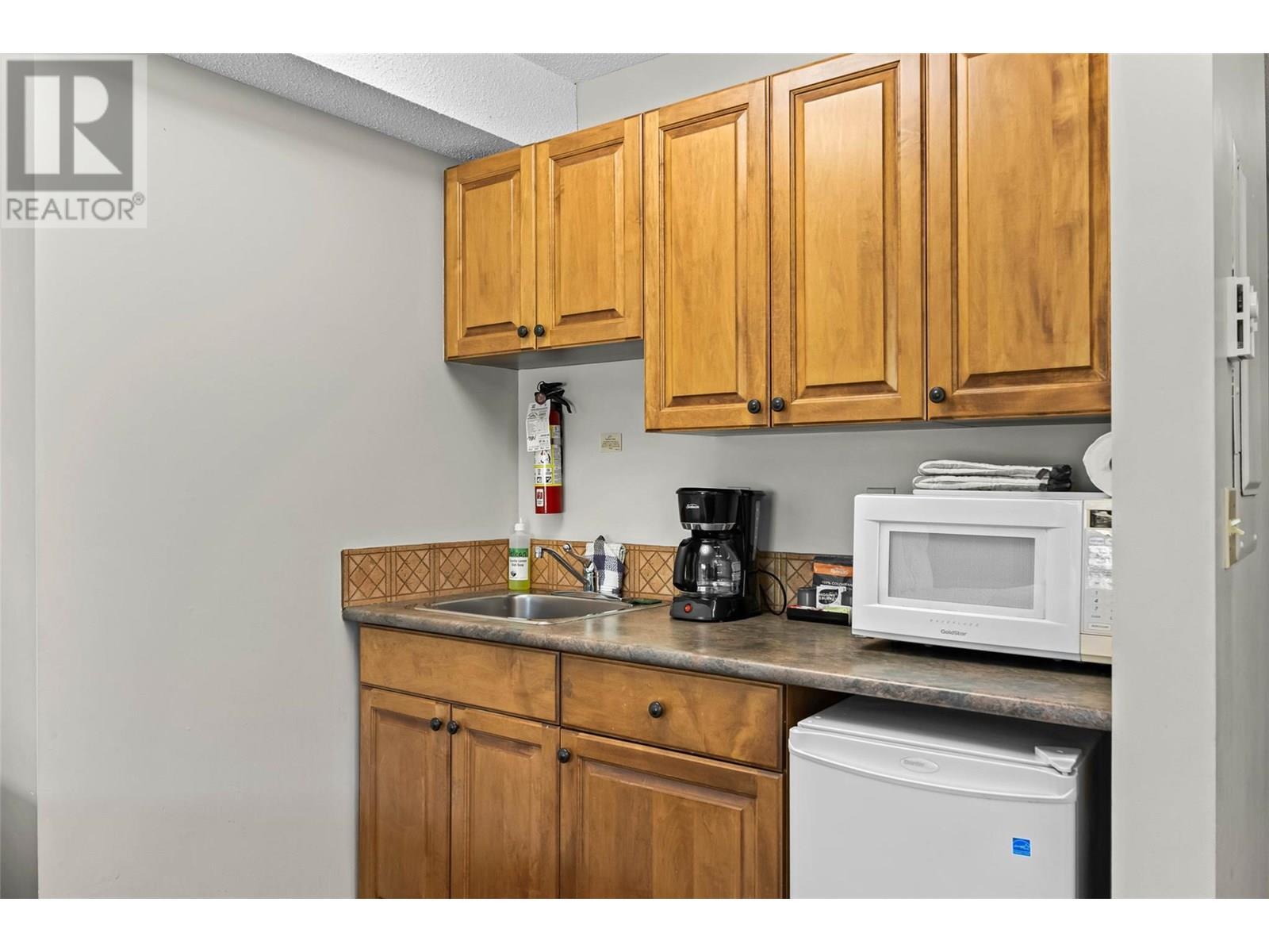 Property Photo: 3160 Creekside Way 312 BC V0E 5N0