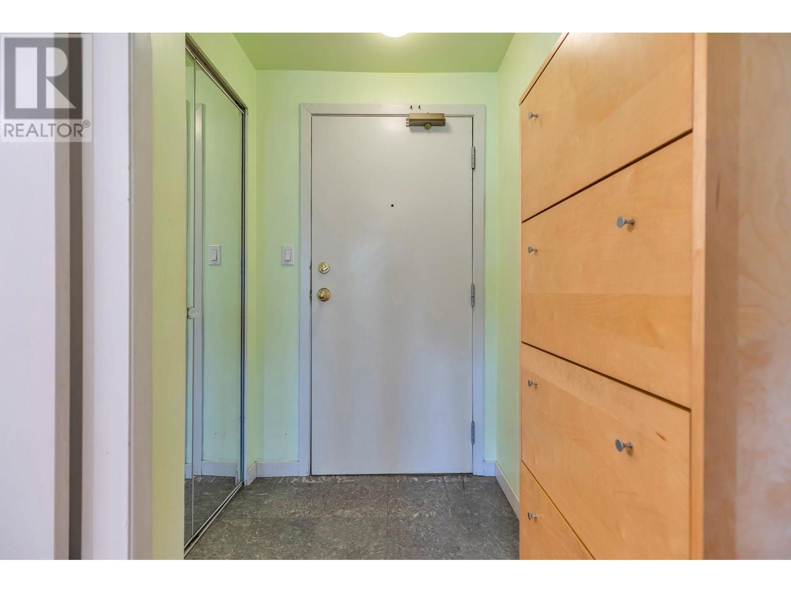 Photo de la propriété: 930 Cambie Street 603 BC V6B 5Y1