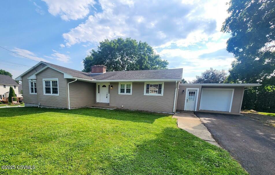 Property Photo: 18 Sundale Drive PA 17815