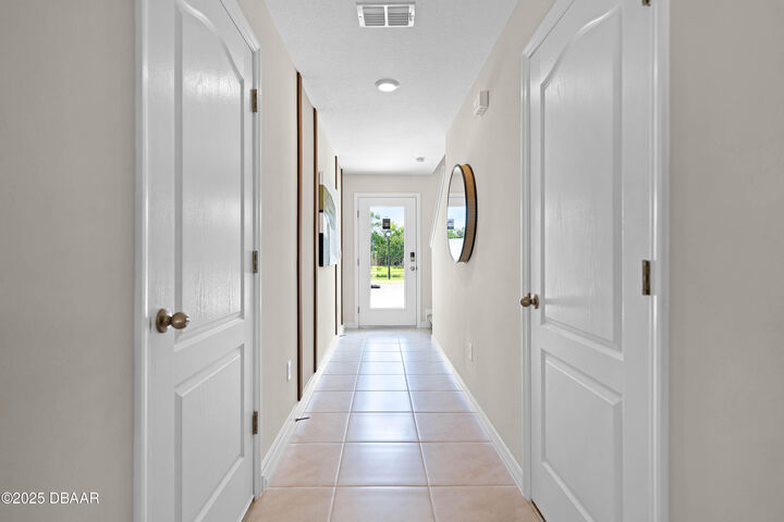Property Photo: 525 Zinfandel Drive FL 32117