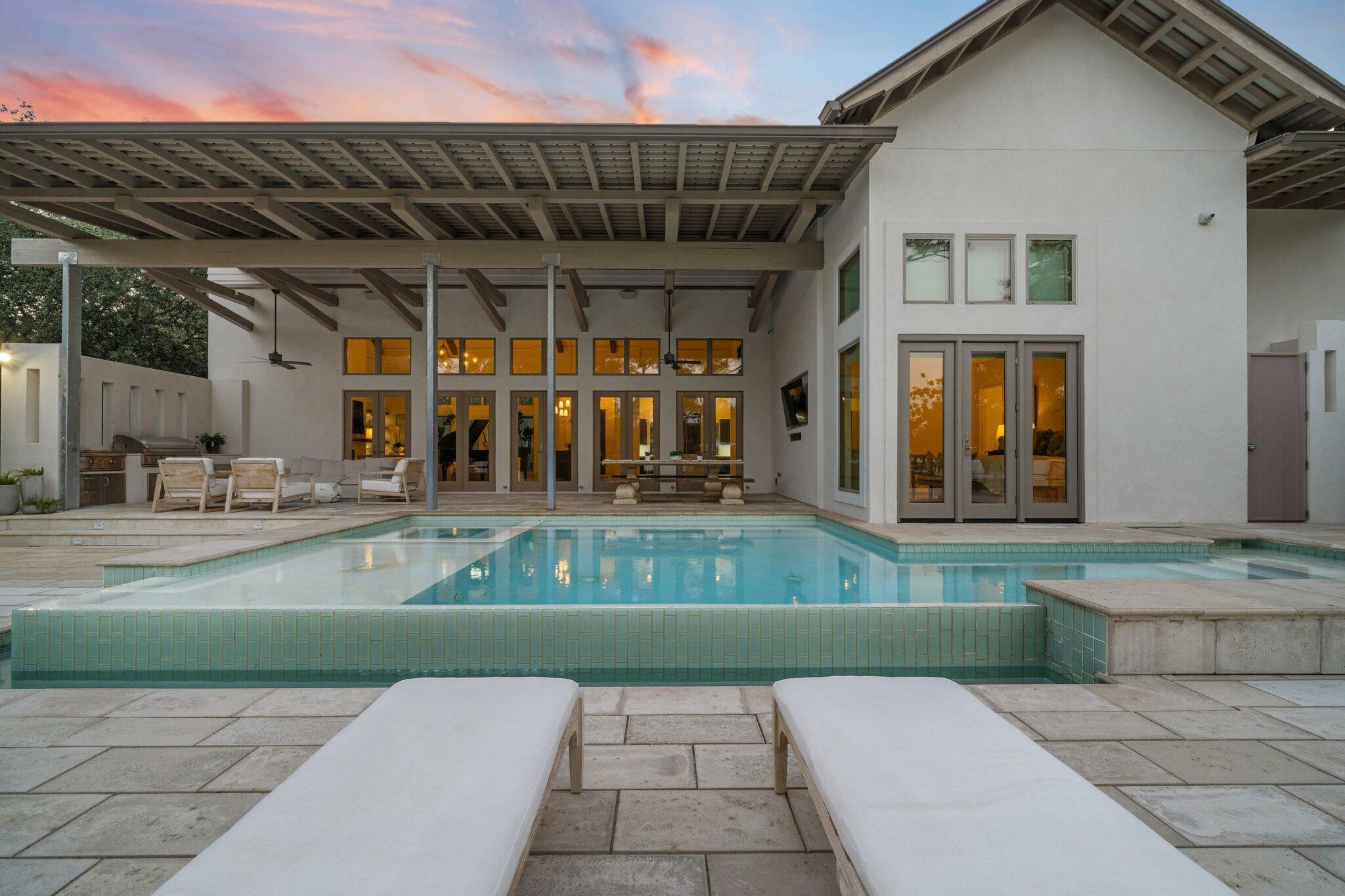 Property Photo:  430 Botany Boulevard  FL 32459 
