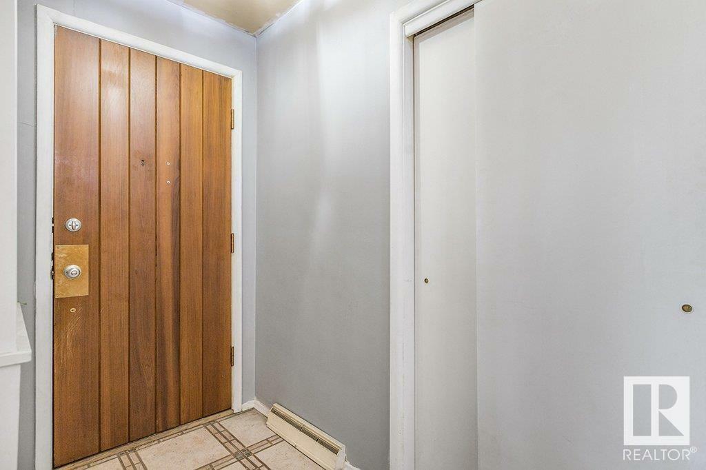 Property Photo: 14214 87 Avenue NW AB T5R 4E2