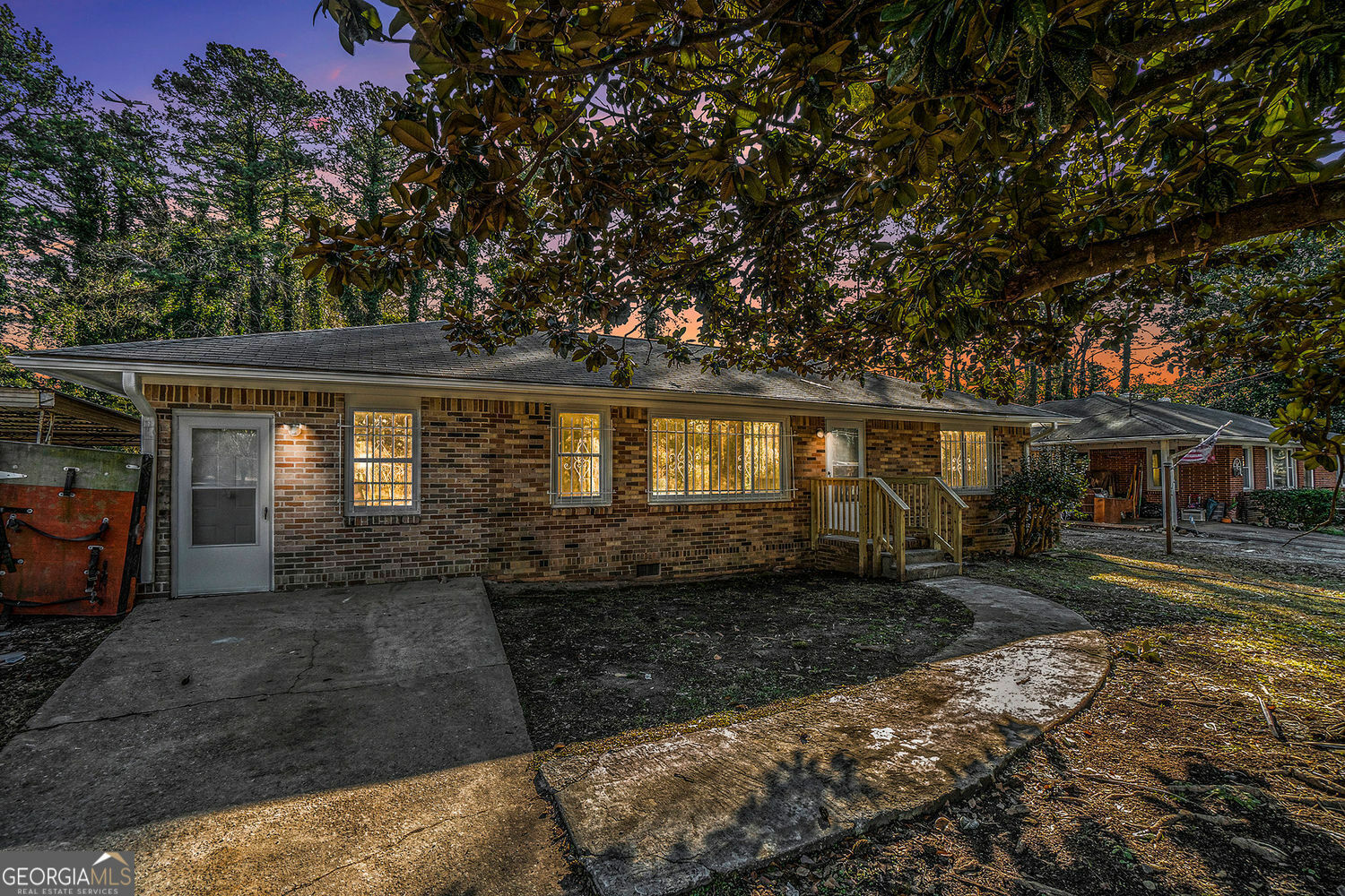 Property Photo: 1189 Rock Cut Road GA 30297