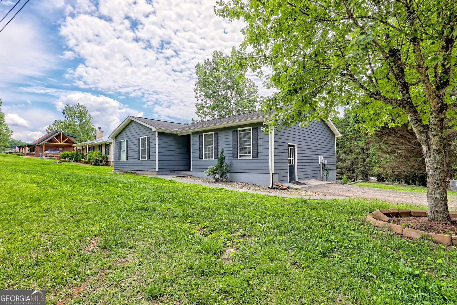 Property Photo:  124 Turpin Street  GA 30576