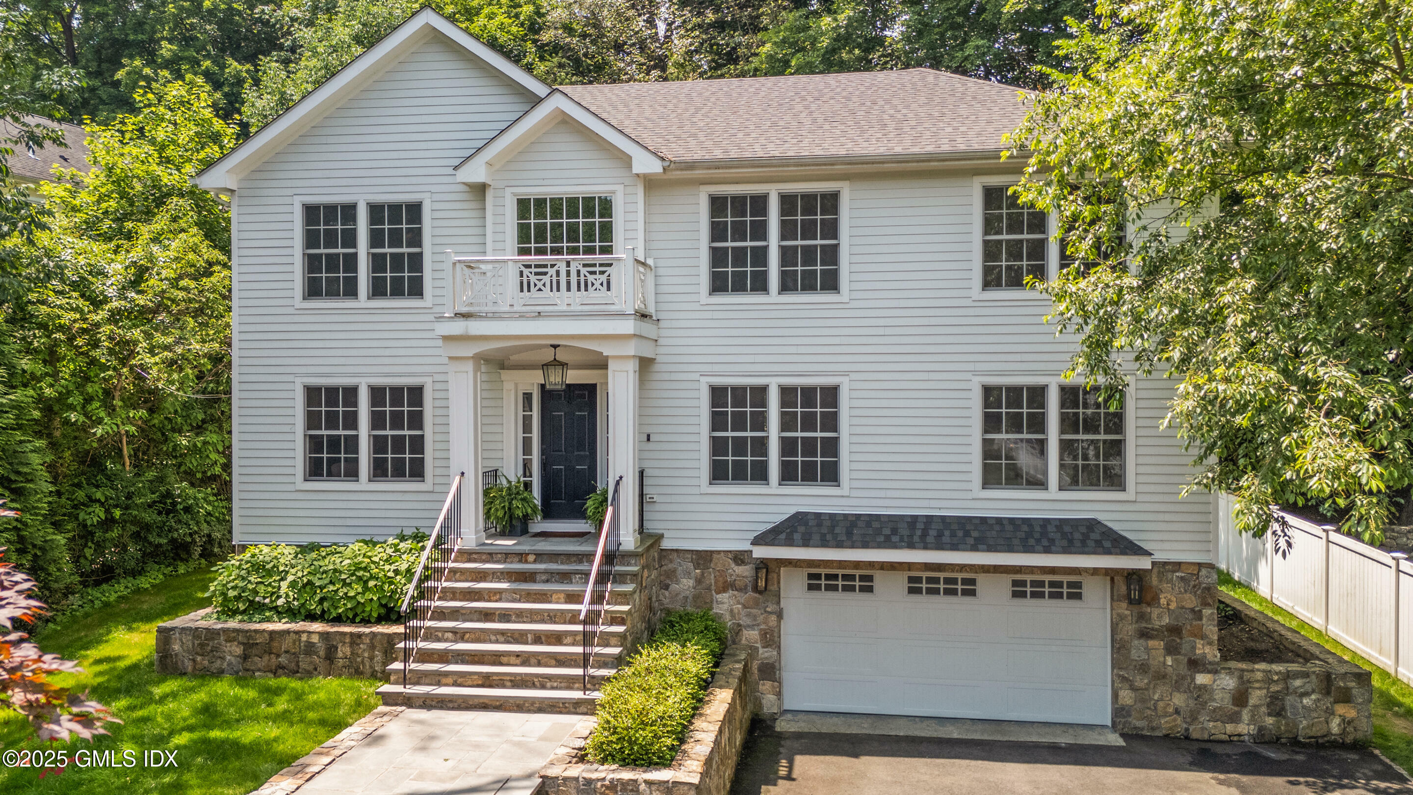 108 Orchard Street  Cos Cob CT 06807 photo