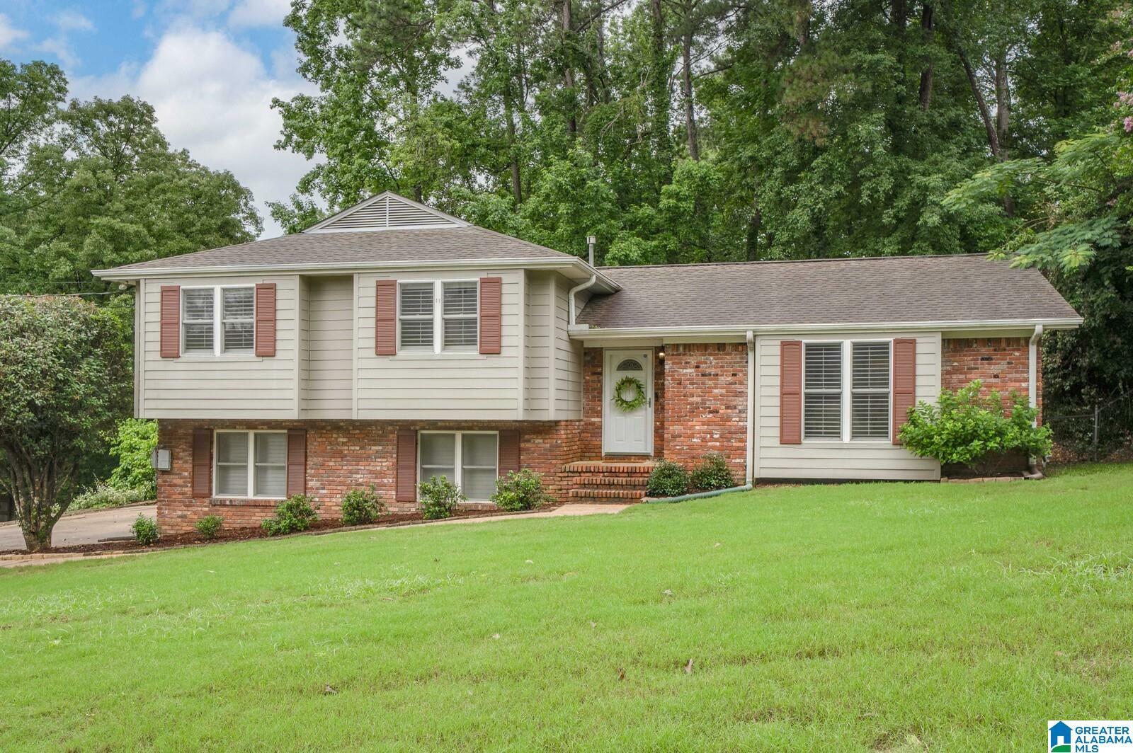 Property Photo: 3418 Tequesta Lane AL 35226