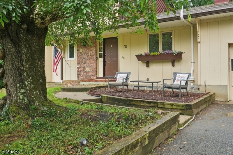 Property Photo: 31 Spring Ln NJ 07853