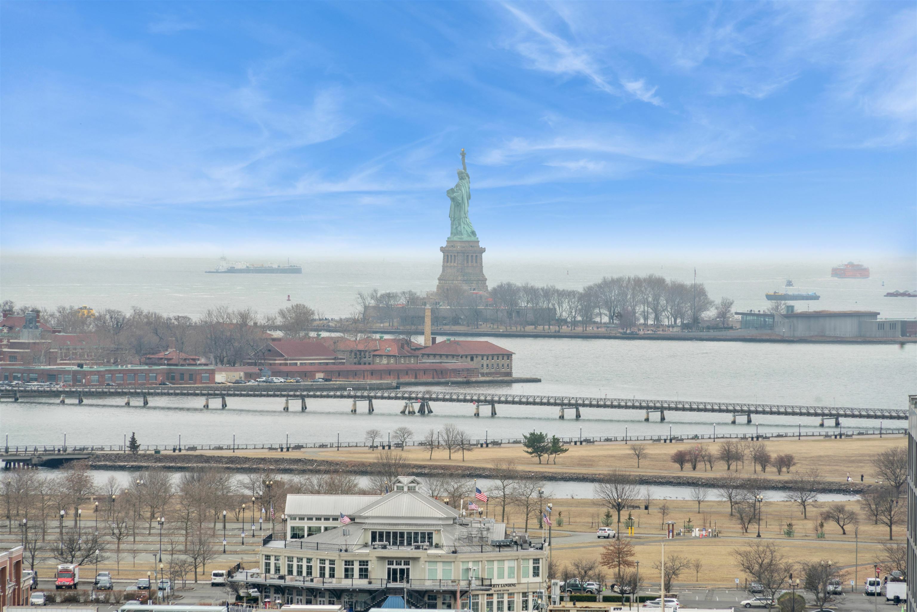 Property Photo: 135 Montgomery St 21B NJ 07302