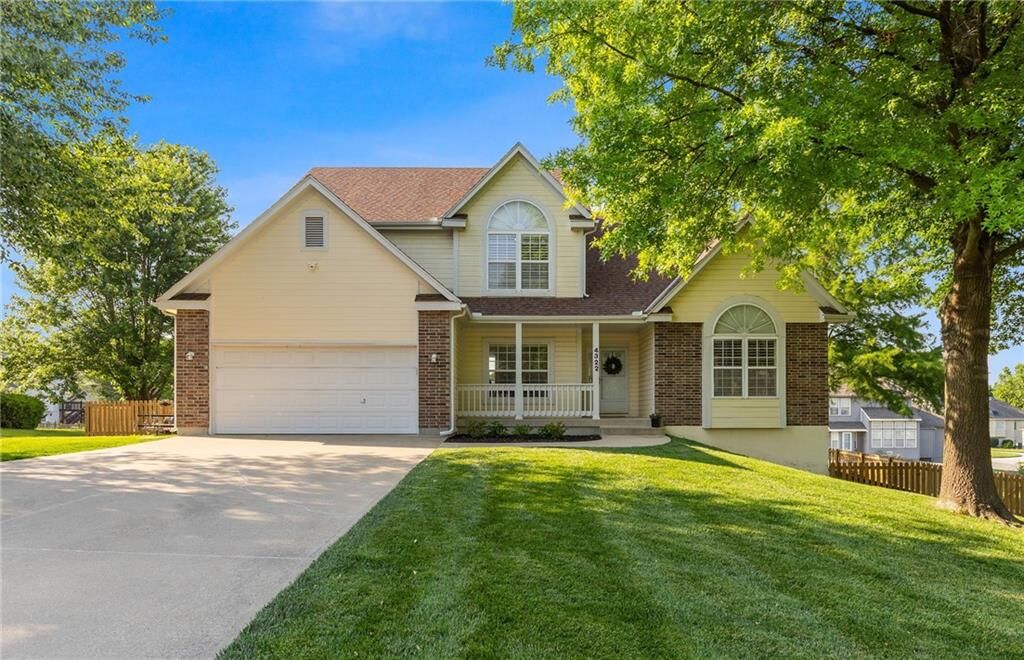 Property Photo:  4322 SE Secretariat Court  MO 64082 