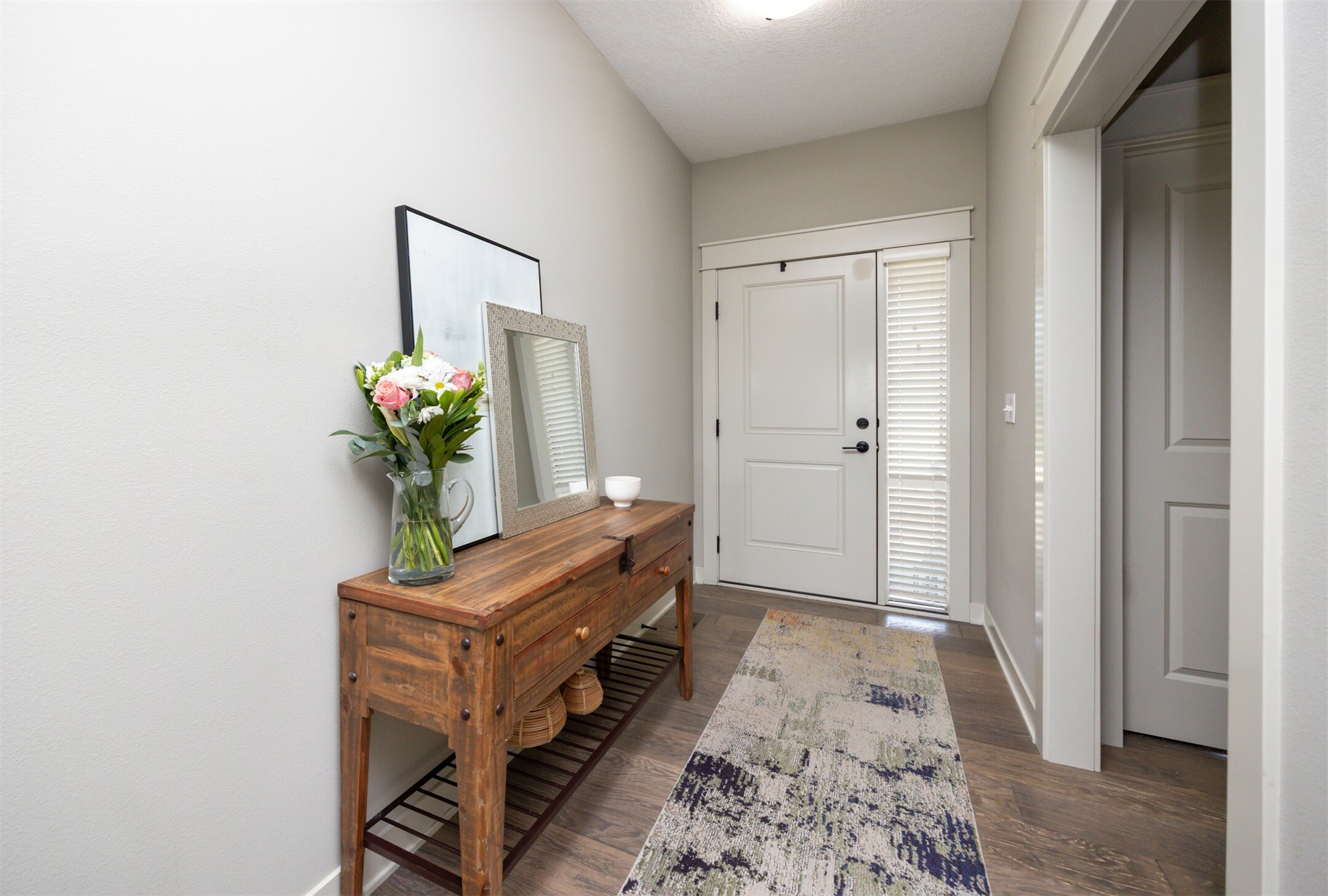 Property Photo: 360 SE Tallgrass Lane IA 50263