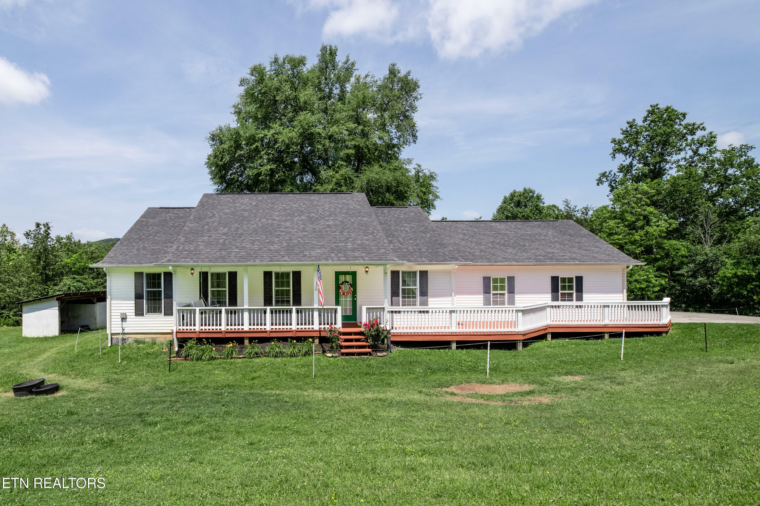 Property Photo: 124 Mossey Creek Drive TN 37763