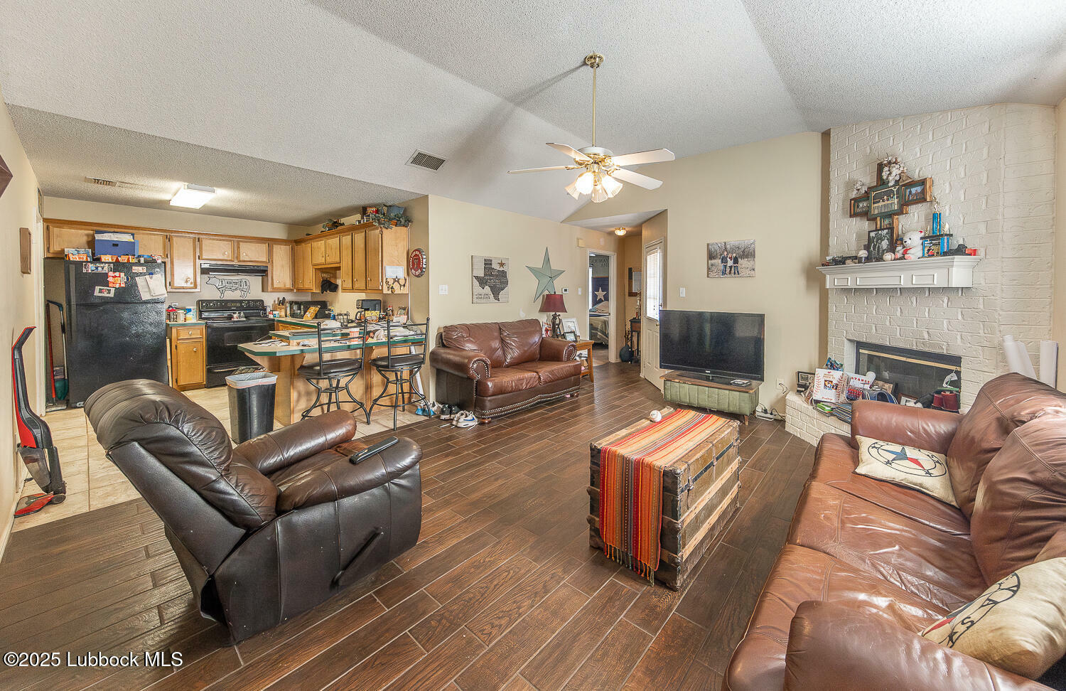 Property Photo: 734 9th Street TX 79382