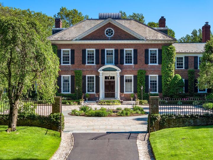 Property Photo: 842 Sleepy Hollow Road NY 10510