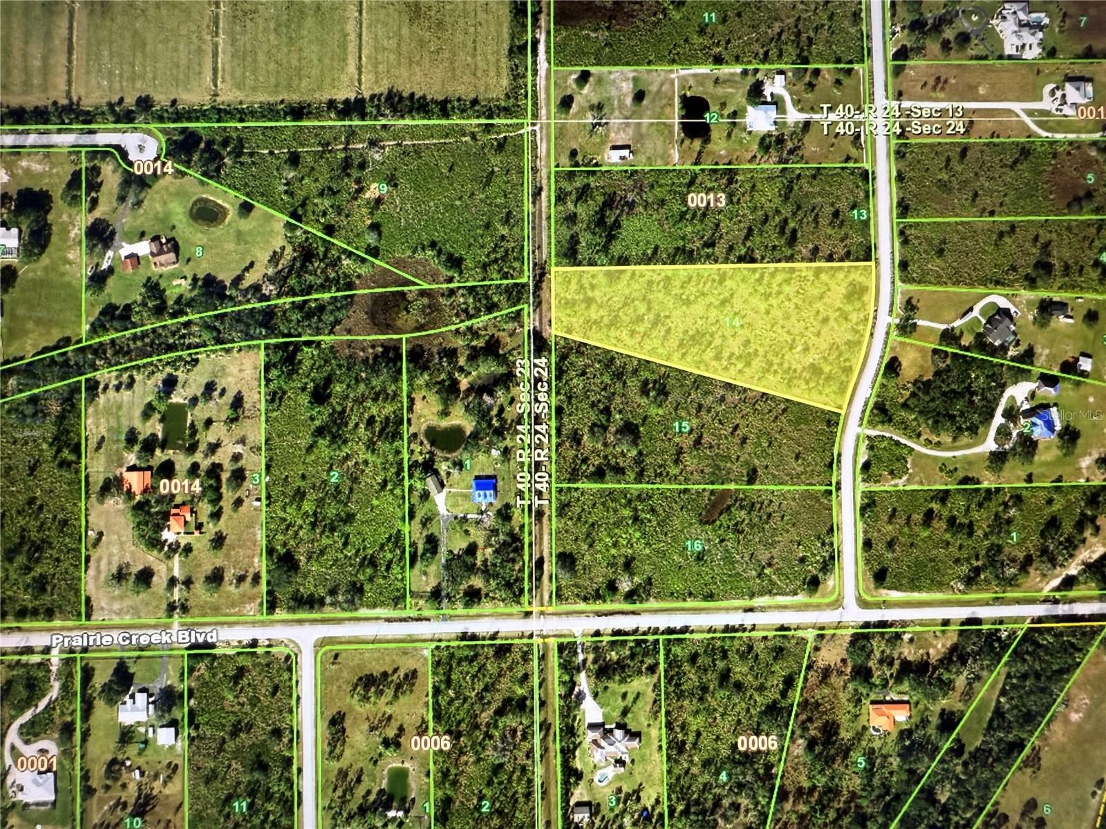 Property Photo: 7001 Cypress Grove Circle FL 33982