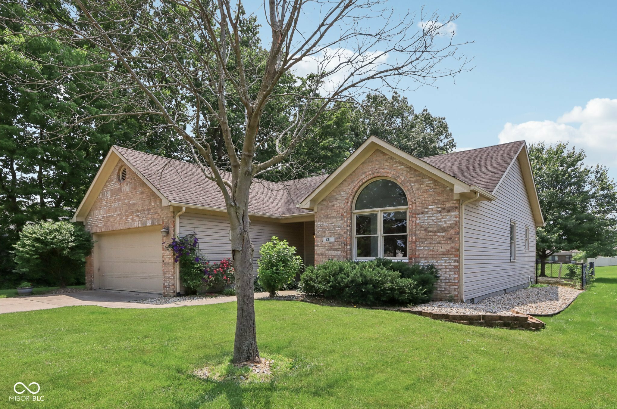 Property Photo: 1311 Old Hickory Drive IN 46142