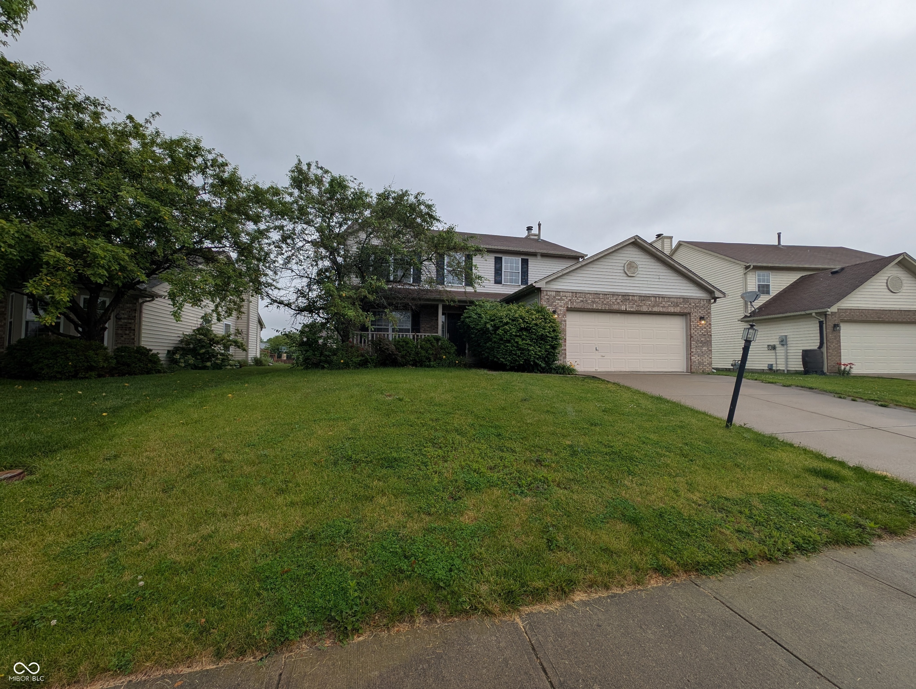 10150 Beresford Court  Fishers IN 46038 photo