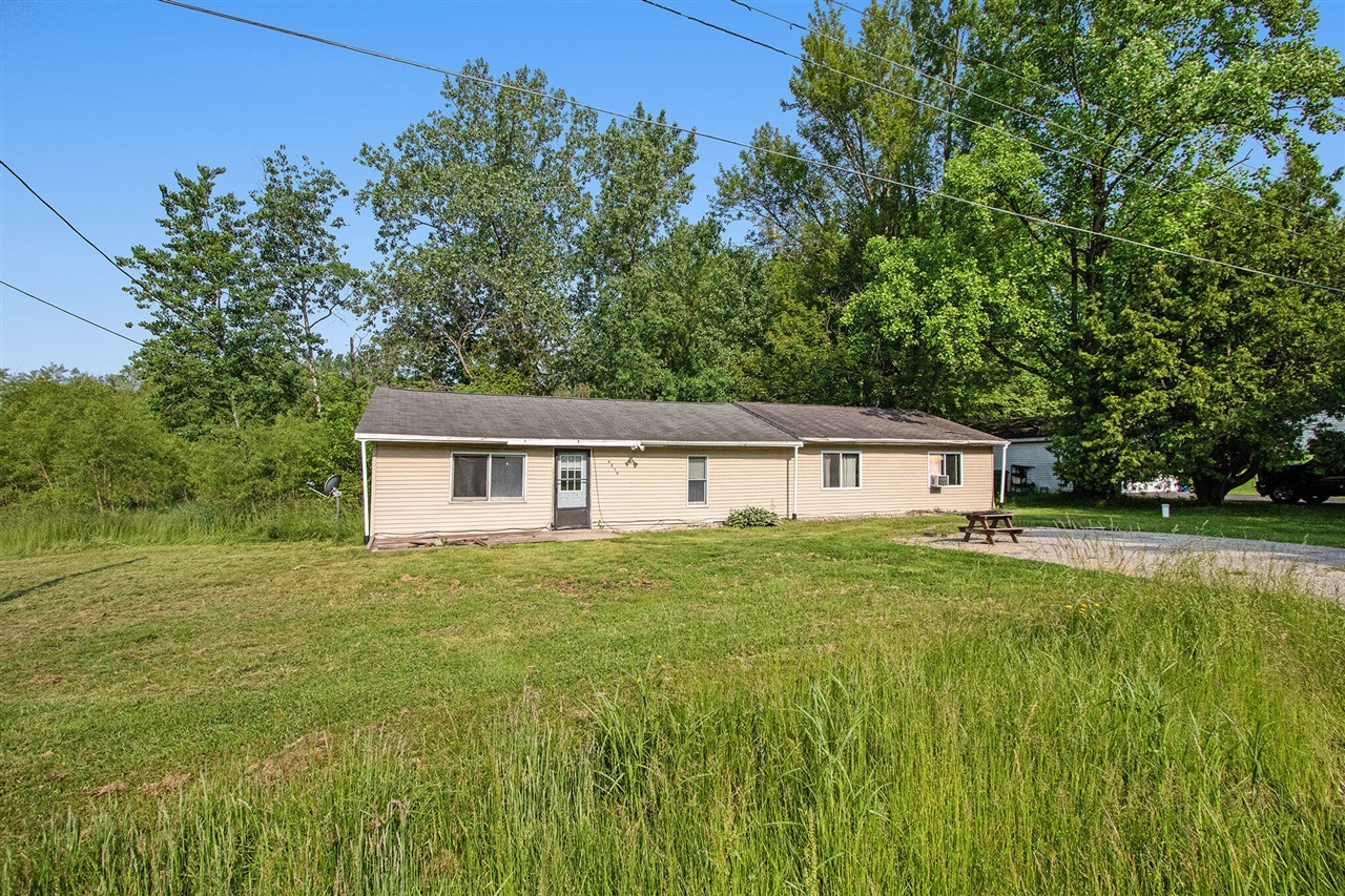 Property Photo: 6530 Hollywood Drive MI 49038-9657
