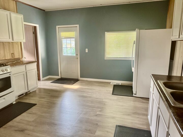 Property Photo: 1240 3rd Street IL 61301
