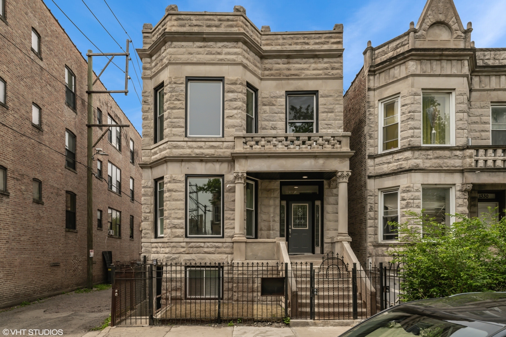 Property Photo: 1332 S Lawndale Avenue IL 60623