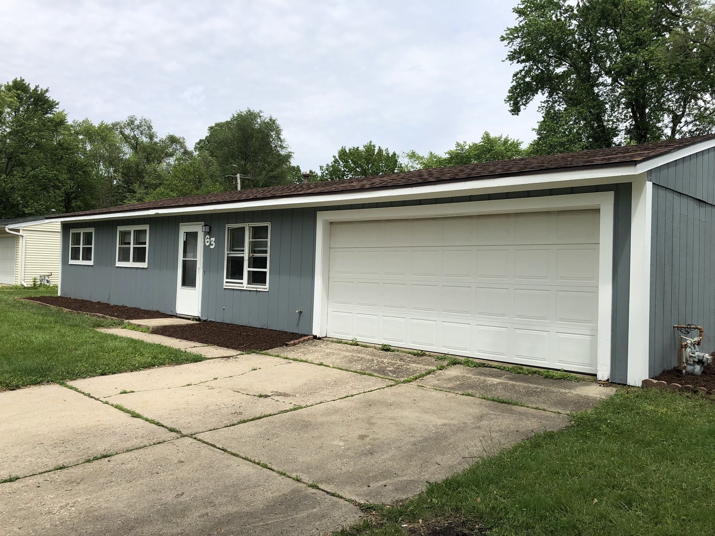 Property Photo: 63 Sierra Road IL 60538