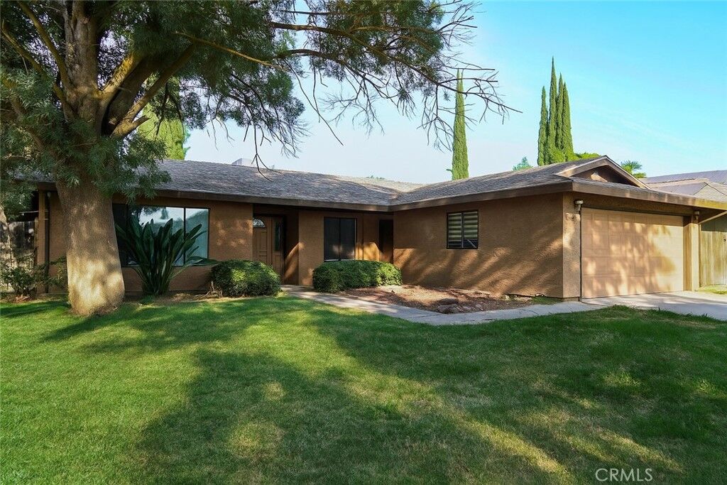 Property Photo:  2771 Saratoga Avenue  CA 95340 