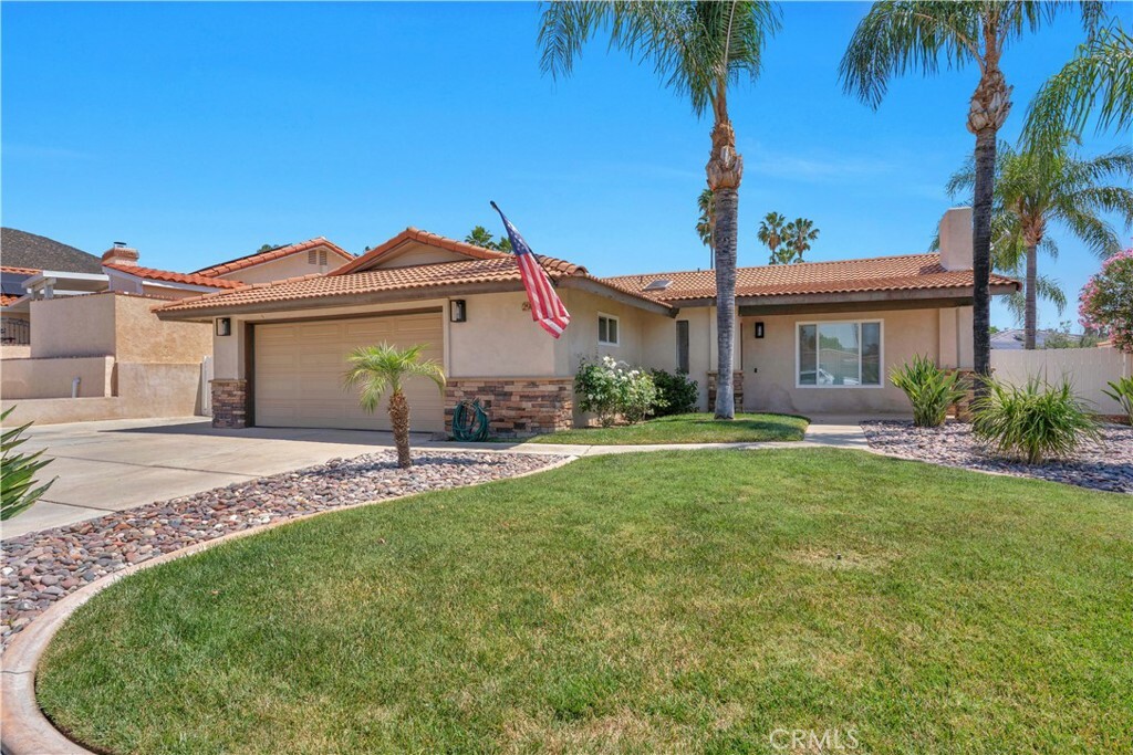 Property Photo: 29826 Sloop Drive CA 92587