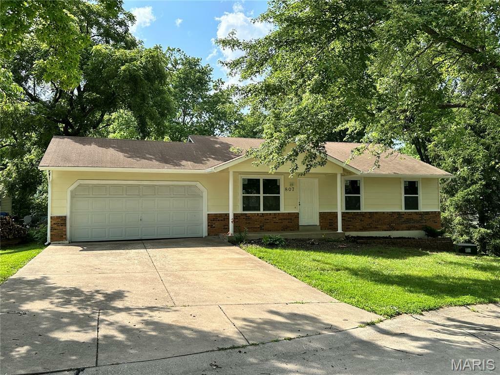 807 Corey Court  Wentzville MO 63385 photo