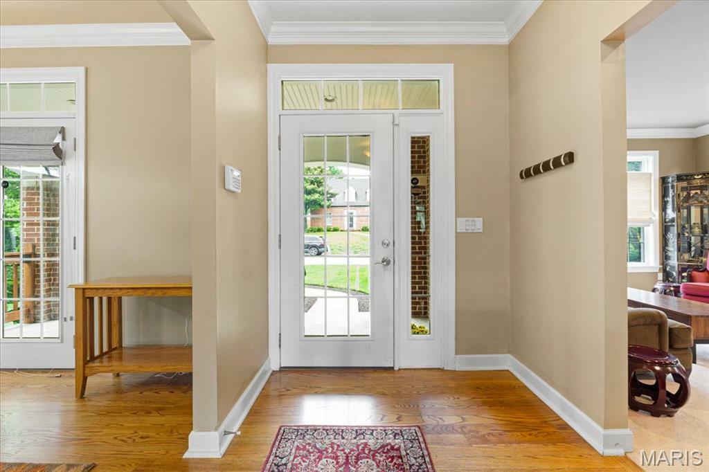 Property Photo:  520 East Drive  MO 63130 