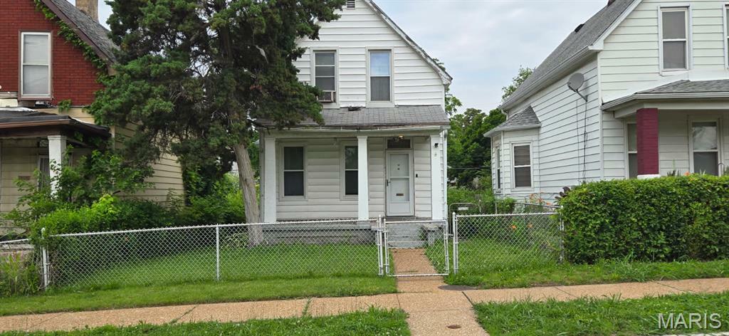 Property Photo: 4743 Beacon Avenue MO 63120