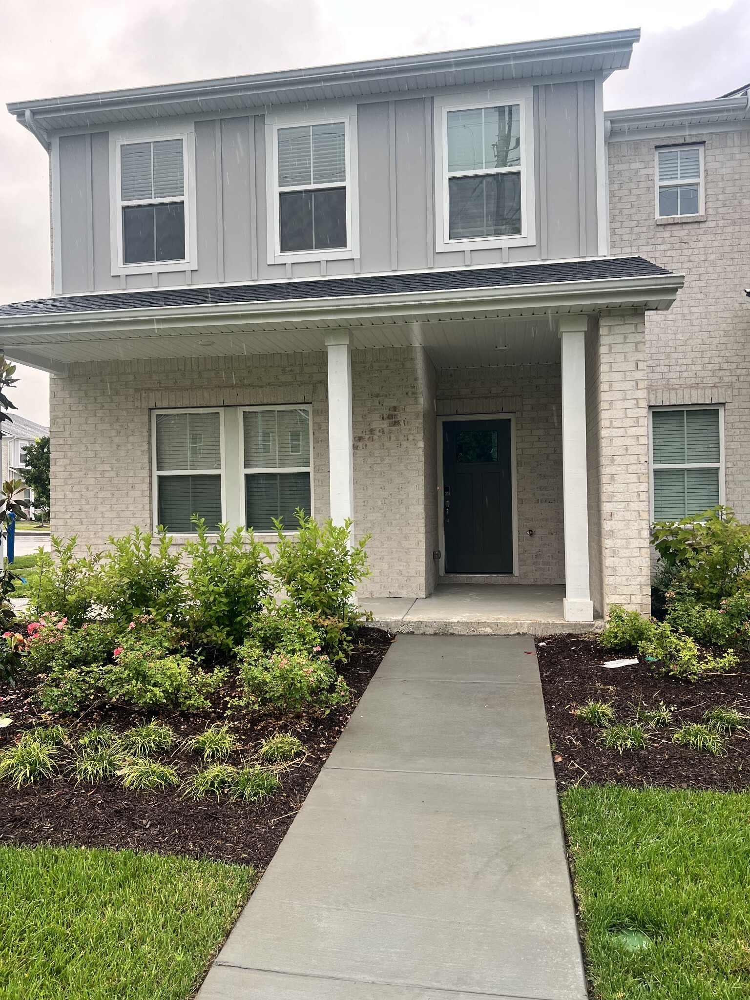Property Photo: 204 Douglas Bend Rd 305 TN 37066