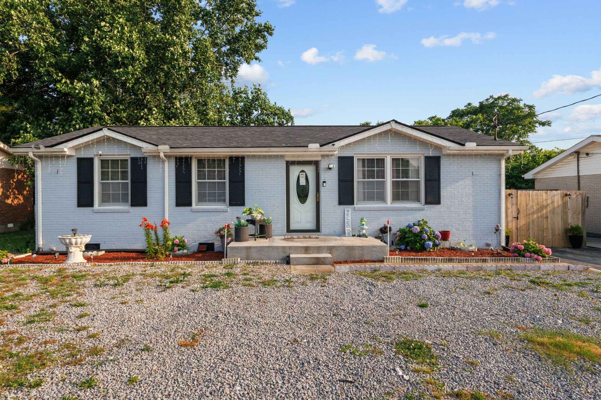 Property Photo: 528 Singer Dr TN 37115