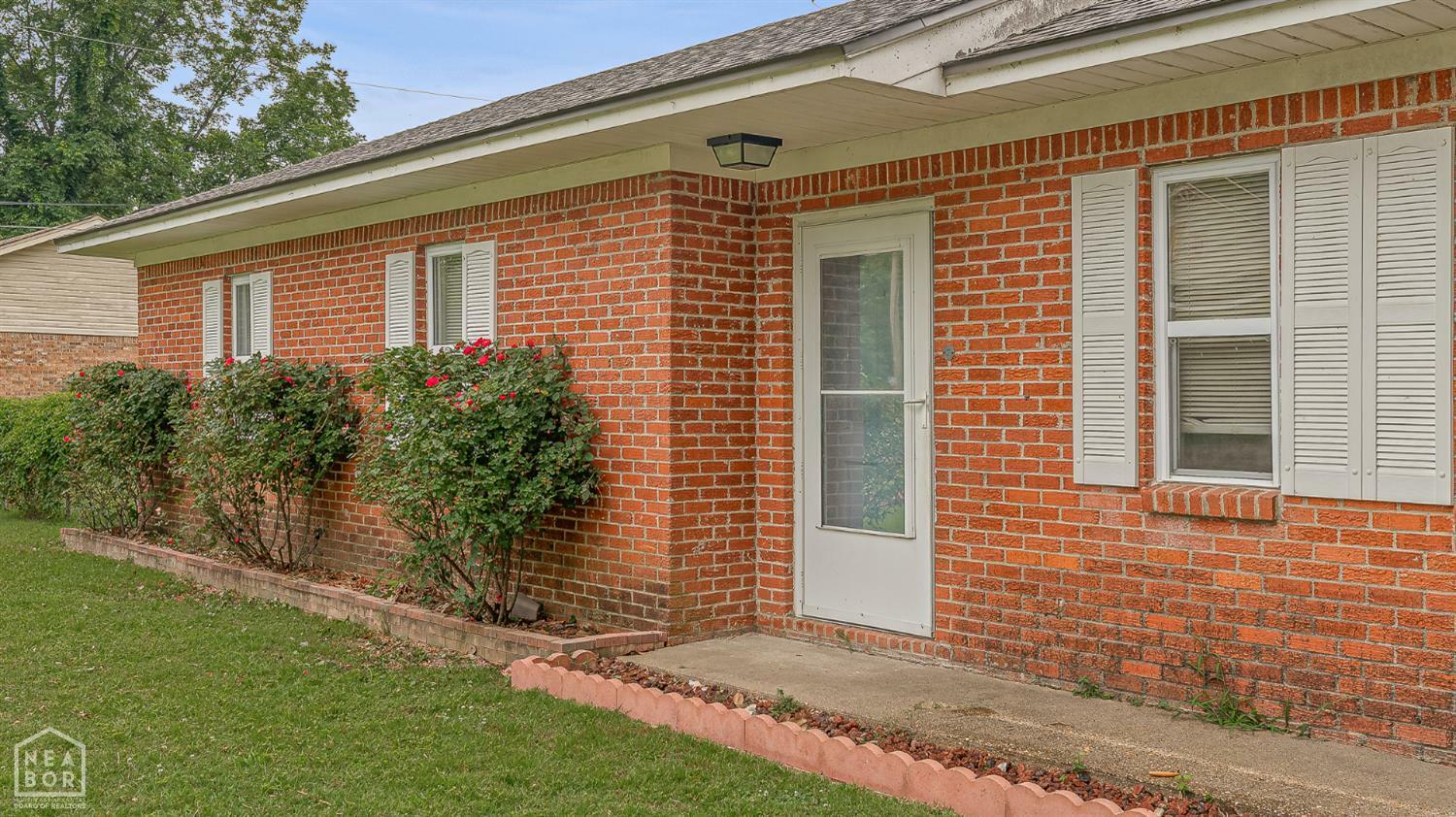 Property Photo: 505 Maumelle Street AR 72437