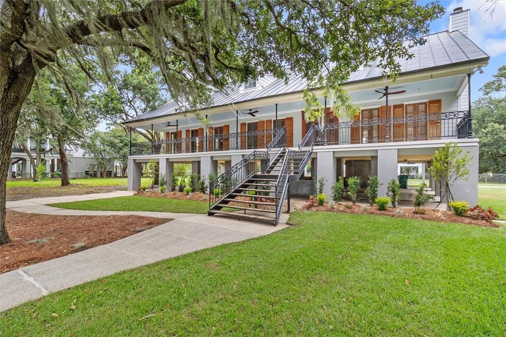 Property Photo: 2801 Lakeshore Drive LA 70448