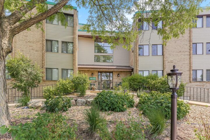 Property Photo:  1855 Silver Bell Road 120  MN 55122