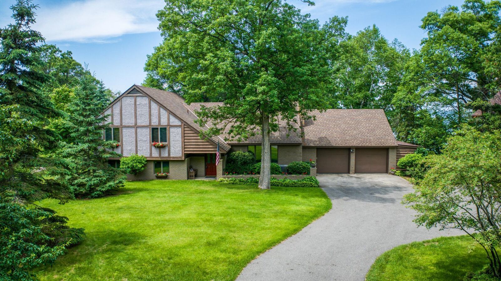 Property Photo:  4523 Waville Road NE  MN 56601 