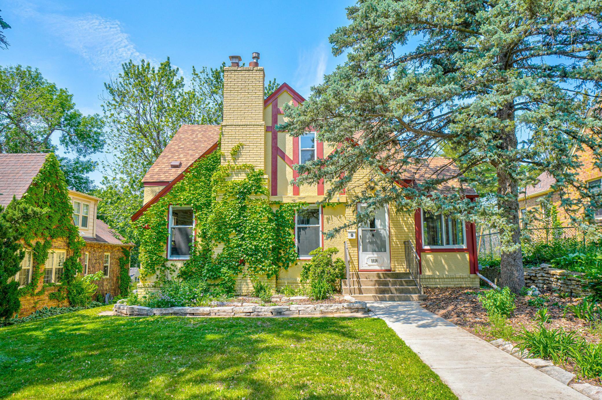 Property Photo: 5524 Columbus Avenue MN 55417